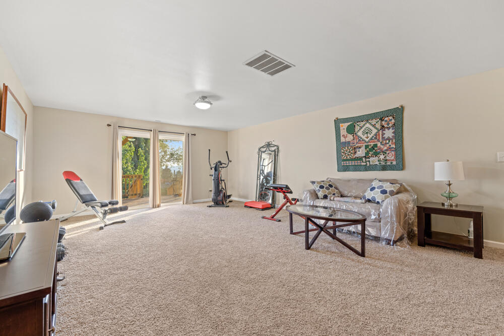 Moyina - Residential