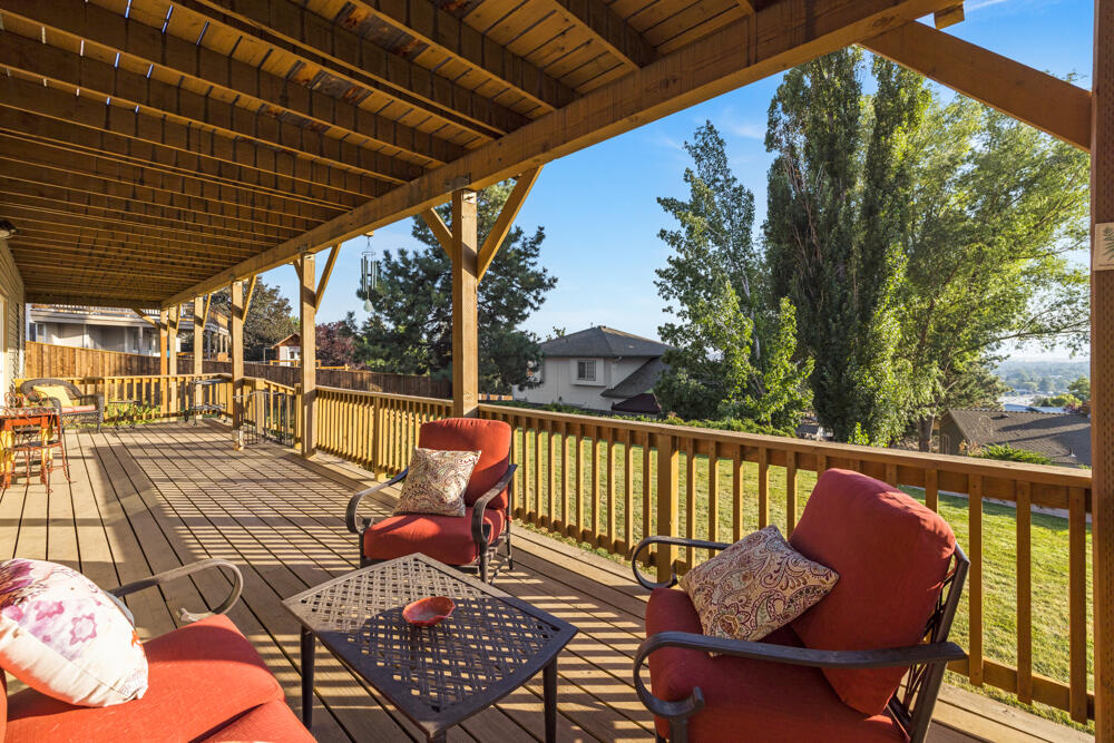 Moyina - Residential