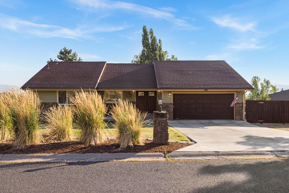 Moyina - Residential