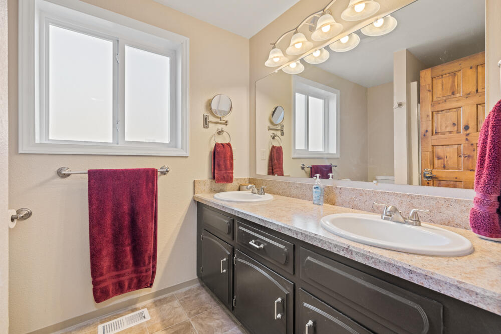 Moyina - Residential