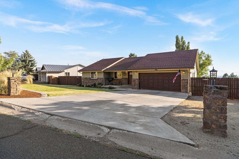 Moyina - Residential