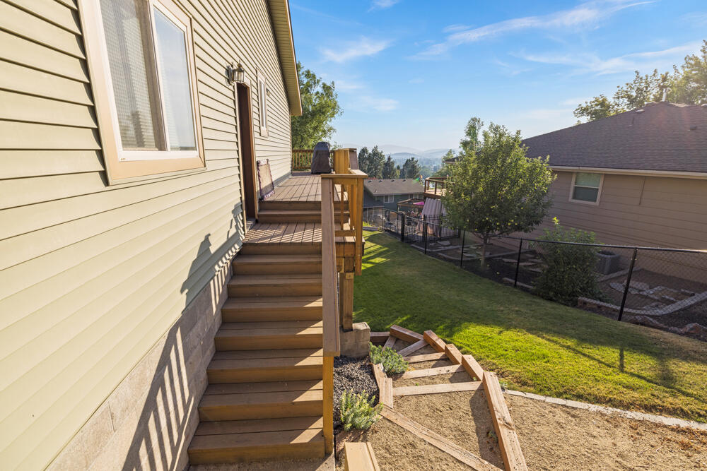 Moyina - Residential