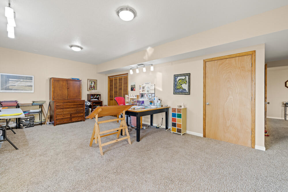 Moyina - Residential