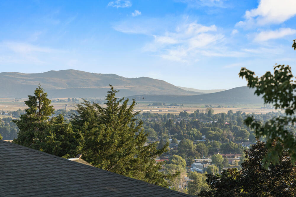 Moyina - Residential