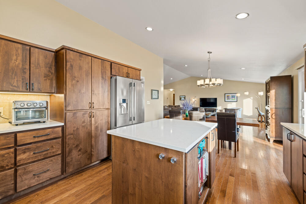 Moyina - Residential