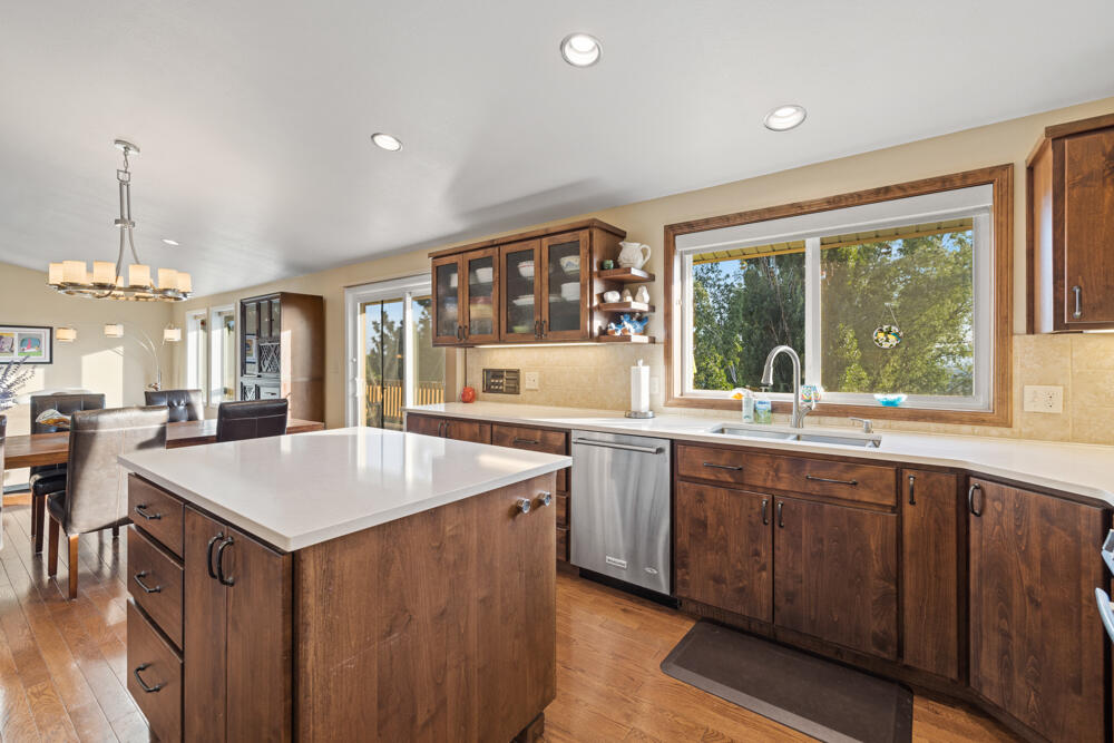 Moyina - Residential