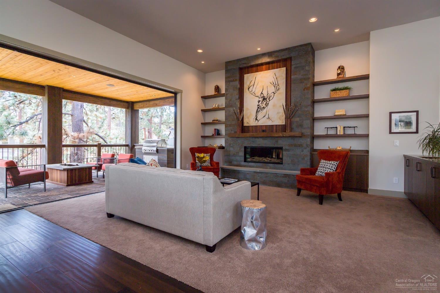 Skyliner Summit - Residential