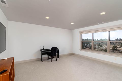 Tiny photo for 17391 SW Chaparral Drive, Powell Butte, OR 97753 (MLS # 220212377)