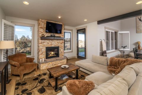 Tiny photo for 17391 SW Chaparral Drive, Powell Butte, OR 97753 (MLS # 220212377)