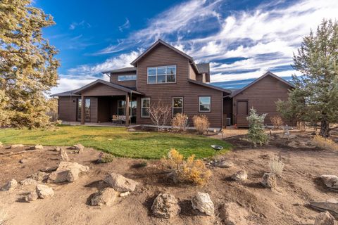 Tiny photo for 17391 SW Chaparral Drive, Powell Butte, OR 97753 (MLS # 220212377)