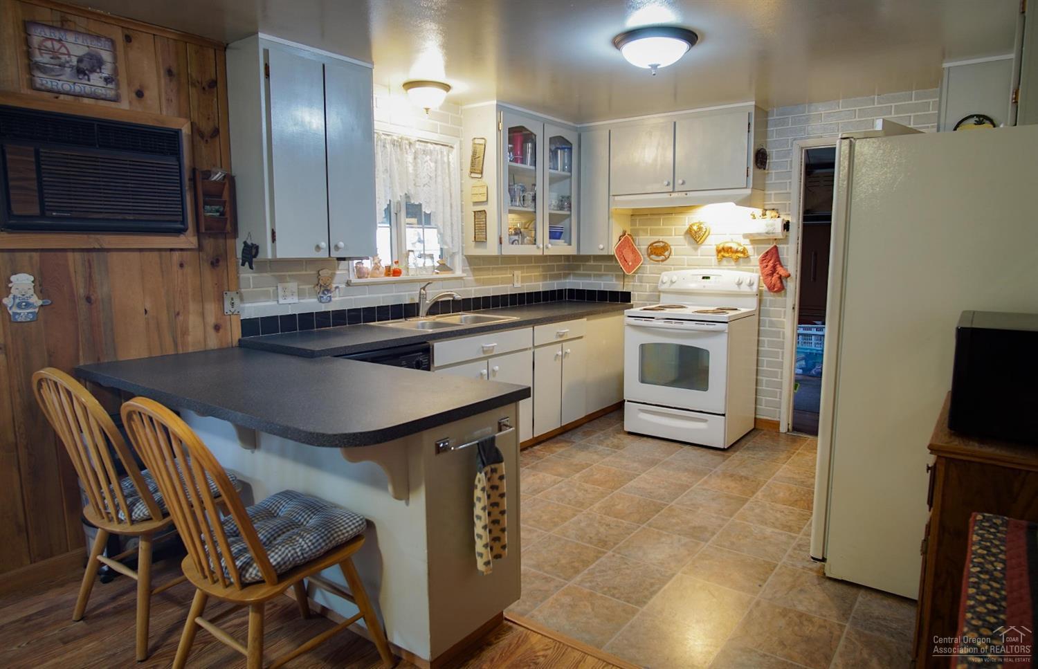 Sisters View Estate - Residential