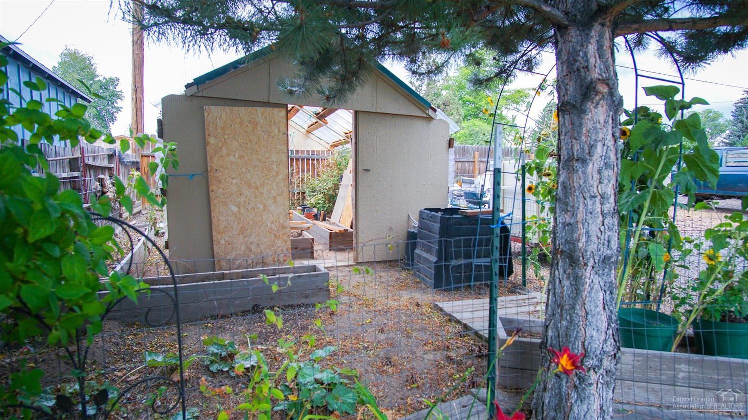 Sisters View Estate - Residential