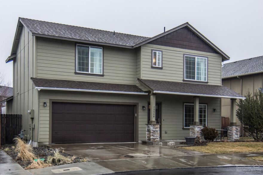 This home has a fantastic large fenced yard with in ground sprinklers. Featuring an open great room floor plan with 4 bedrooms and 3 bathrooms. Master suite and 2 additional bedrooms upstairs along with a spacious laundry room. Additional 4th bedroom downstairs would make a perfect office or bonus room. Near The Old Mill District, schools, parks and recreation. Enjoy the best of Central Oregon's recreation activities including hiking, fishing, skiing and paddle boarding.