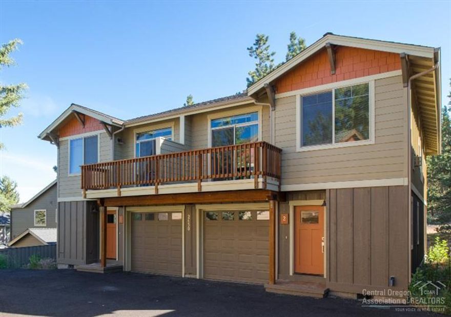 Reverse living with upgraded finishes you don't often see in a rental. Custom maple cabinets, glass tile back splashes, blown-in blanket insulation, walk in closets, high-end laminated flooring. Laundry room with W/D hookups and sink. Gas Fireplace and forced air furnace, 2 single car garages. NW living almost on the College Campus, blocks to OSU classrooms. Could be the ideal for live in one side and rent out the other. Ask about college rental program!