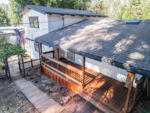 Tiny photo for 965 Laurel Avenue, Butte Falls, OR 97522 (MLS # 220226967)