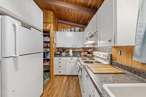 Tiny photo for 965 Laurel Avenue, Butte Falls, OR 97522 (MLS # 220226967)