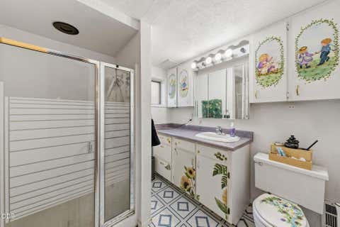 Tiny photo for 965 Laurel Avenue, Butte Falls, OR 97522 (MLS # 220226967)