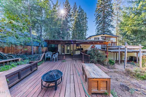 Tiny photo for 965 Laurel Avenue, Butte Falls, OR 97522 (MLS # 220226967)