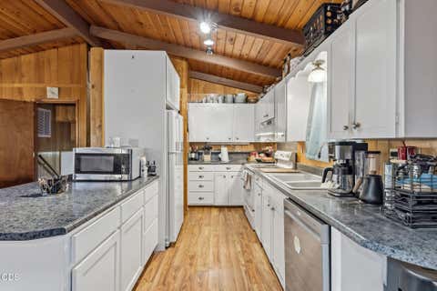 Tiny photo for 965 Laurel Avenue, Butte Falls, OR 97522 (MLS # 220226967)