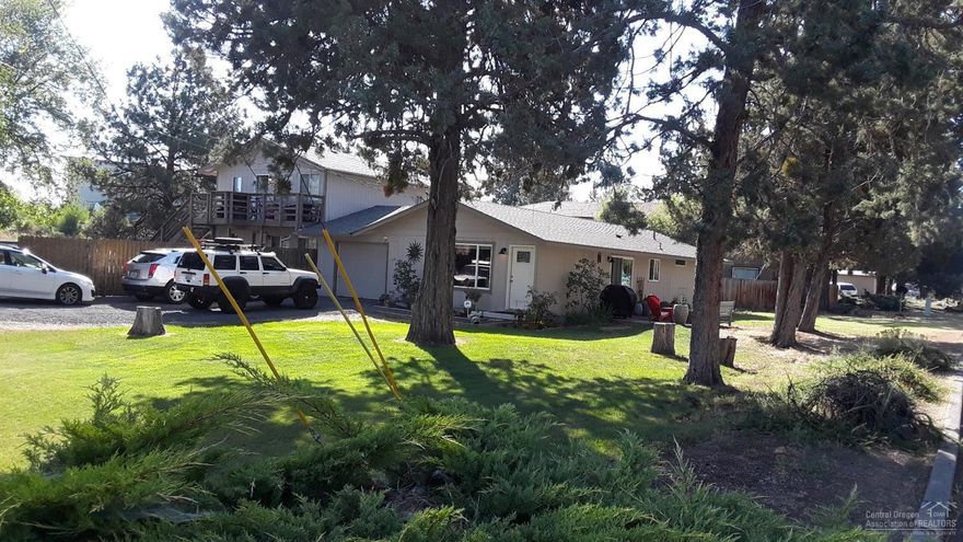 Great opportunity for investor. Duplex plus single family home on one lot. Home on interior recently remolded. Both unit A and B in duplex in good condition. Both tenants have been there long term.