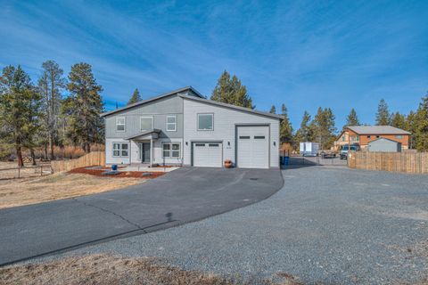 Tiny photo for 16732 Contorta Place, La Pine, OR 97739 (MLS # 220215014)