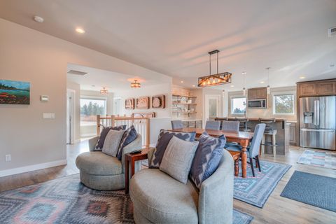 Tiny photo for 16732 Contorta Place, La Pine, OR 97739 (MLS # 220215014)