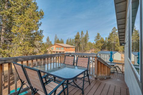 Tiny photo for 16732 Contorta Place, La Pine, OR 97739 (MLS # 220215014)