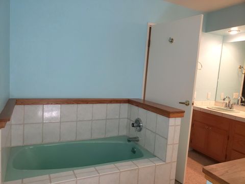 Tiny photo for 511 NW Woodson Drive, Grants Pass, OR 97526 (MLS # 220211867)