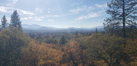 Tiny photo for 511 NW Woodson Drive, Grants Pass, OR 97526 (MLS # 220211867)