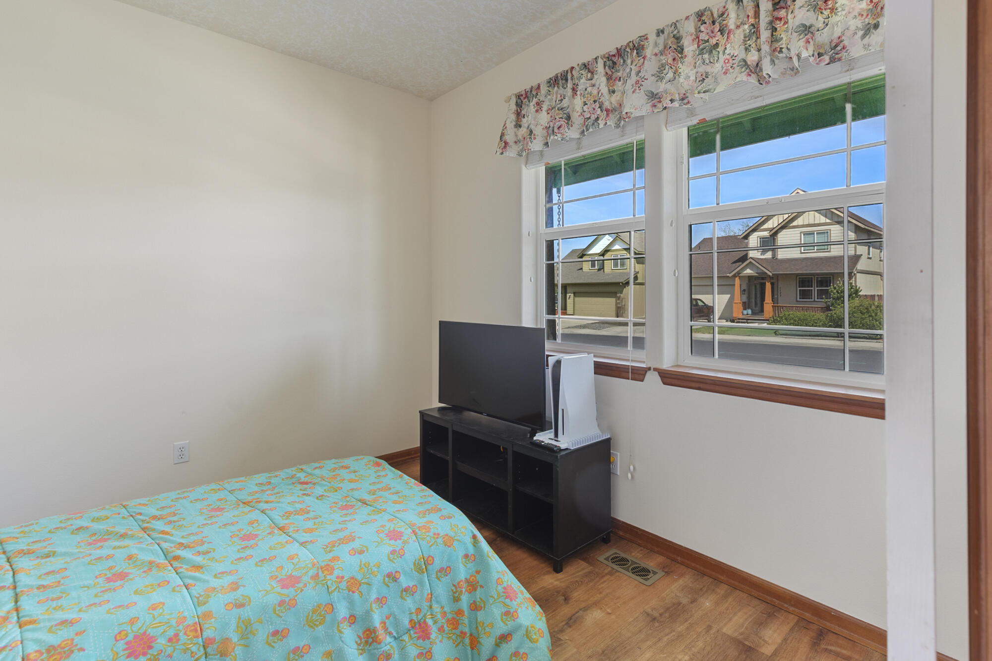 Bella Vista - Residential