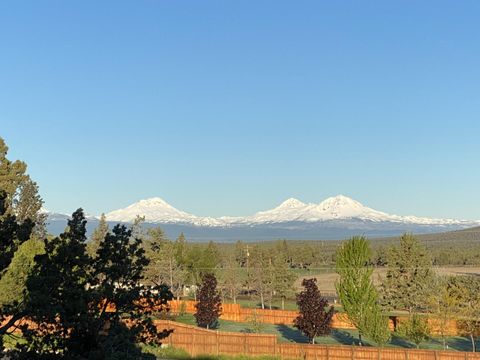 2457 SW 45th Street Redmond OR 97756