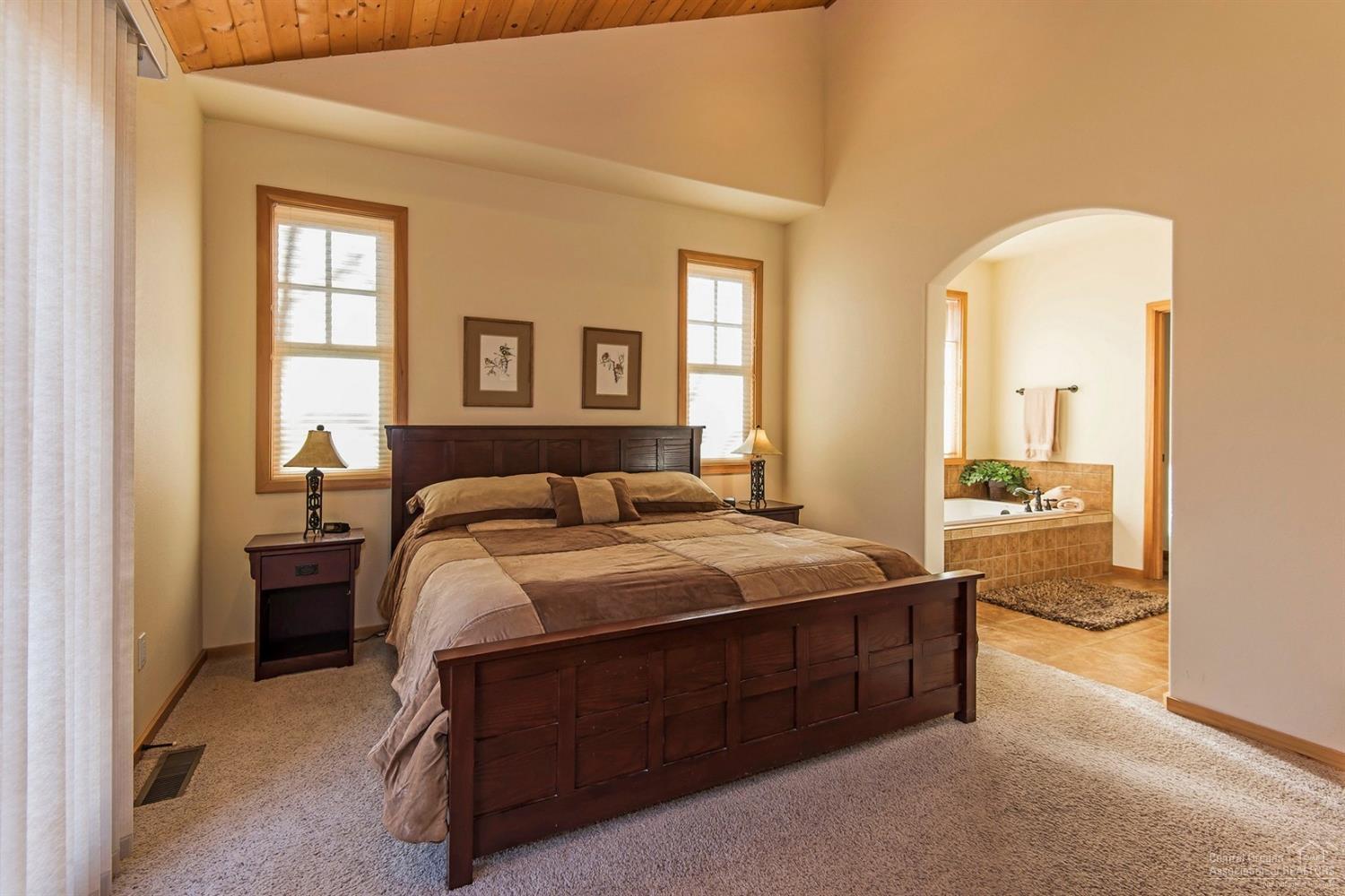 Pine Meadow Vill - Residential