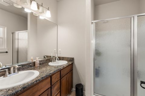 Tiny photo for 1350 Swayze Lane, Medford, OR 97501 (MLS # 220219564)