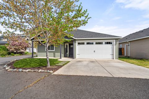 Tiny photo for 1350 Swayze Lane, Medford, OR 97501 (MLS # 220219564)