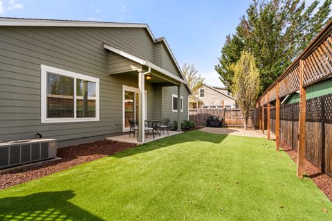 Tiny photo for 1350 Swayze Lane, Medford, OR 97501 (MLS # 220219564)