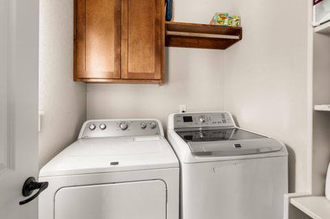 Tiny photo for 1350 Swayze Lane, Medford, OR 97501 (MLS # 220219564)