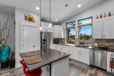 Tiny photo for 1057 N Forest Edge Drive, Sisters, OR 97759 (MLS # 220223145)