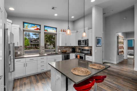 Tiny photo for 1057 N Forest Edge Drive, Sisters, OR 97759 (MLS # 220223145)