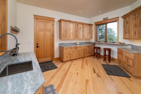 Tiny photo for 20440 Swalley Road, Bend, OR 97703 (MLS # 220205469)