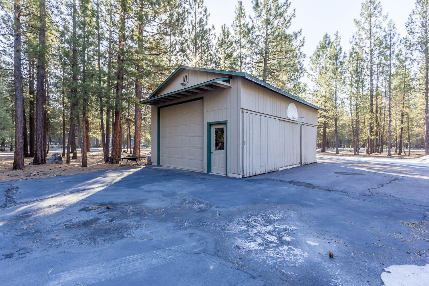 Ponderosa Pines - Residential