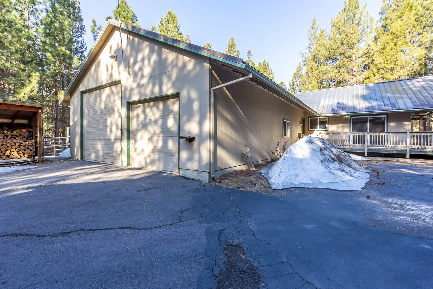 Ponderosa Pines - Residential