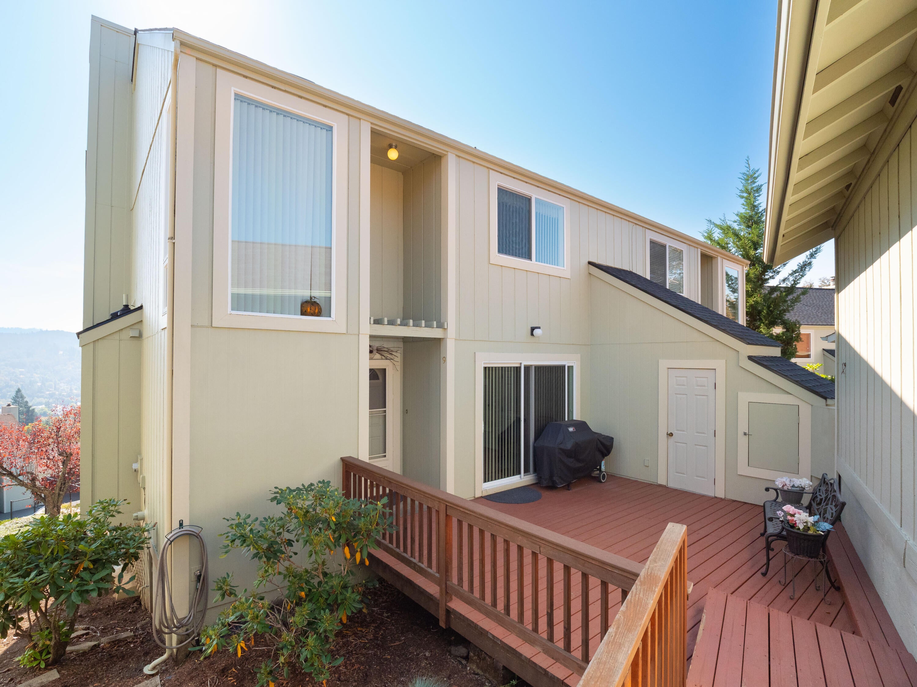 Spyglass Condominiums - Residential