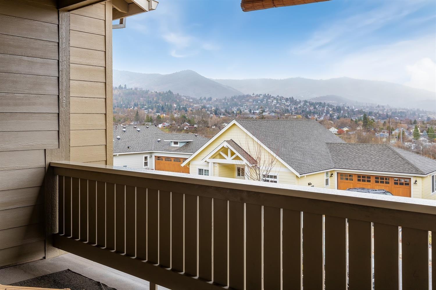 Meadowbrook Park - Residential