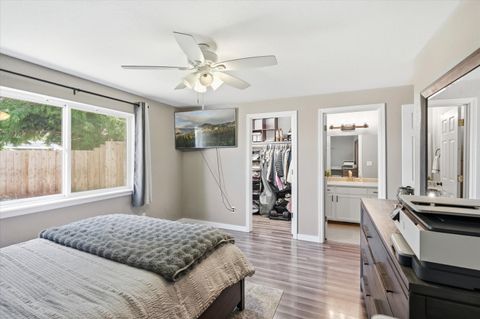 Tiny photo for 108 Horton Circle, Medford, OR 97501 (MLS # 220220042)