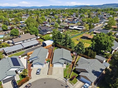 Tiny photo for 108 Horton Circle, Medford, OR 97501 (MLS # 220220042)