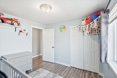 Tiny photo for 108 Horton Circle, Medford, OR 97501 (MLS # 220220042)