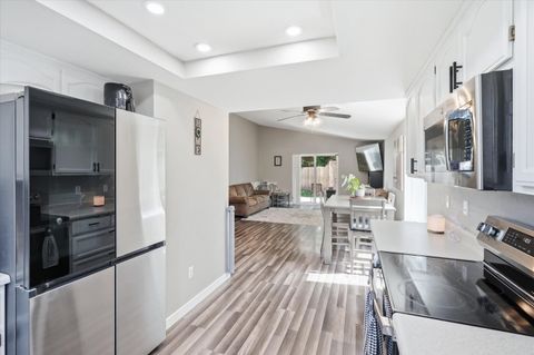Tiny photo for 108 Horton Circle, Medford, OR 97501 (MLS # 220220042)