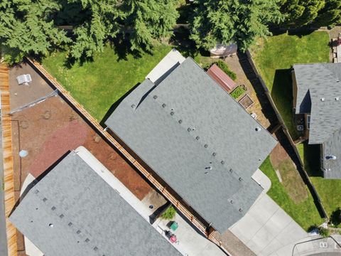 Tiny photo for 108 Horton Circle, Medford, OR 97501 (MLS # 220220042)