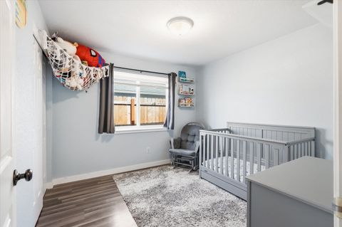 Tiny photo for 108 Horton Circle, Medford, OR 97501 (MLS # 220220042)