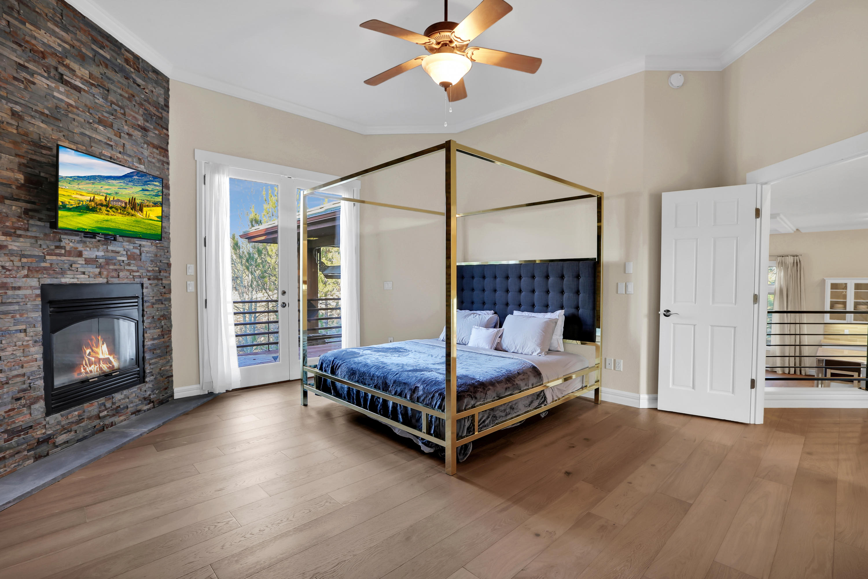 Broken Top - Residential